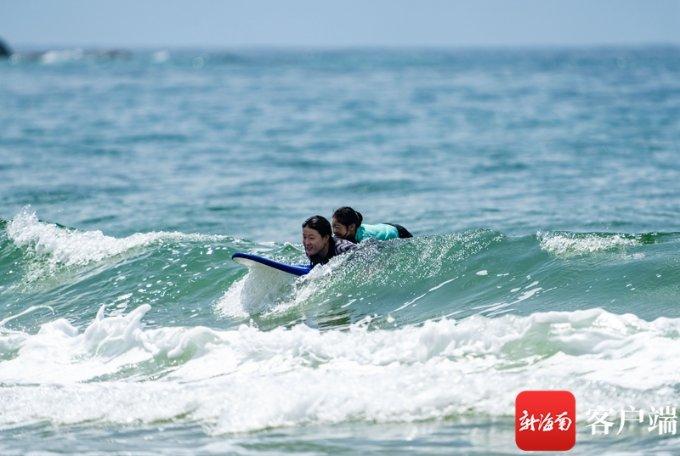 大风蓝色预警：台湾海峡南海等部分海域有9级阵风