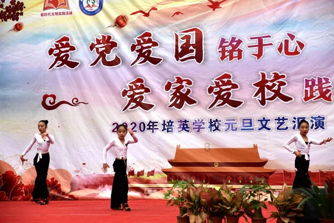 萌龙大作战内置菜单功能版游戏画面