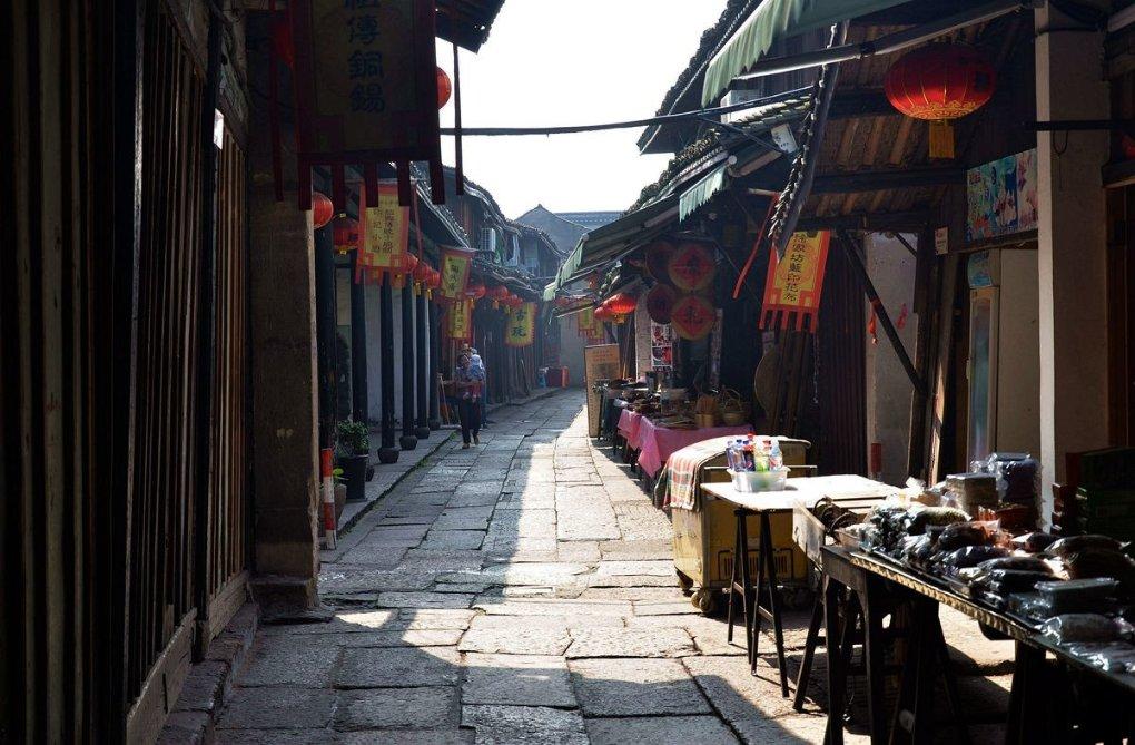 逃出美丽度假胜地